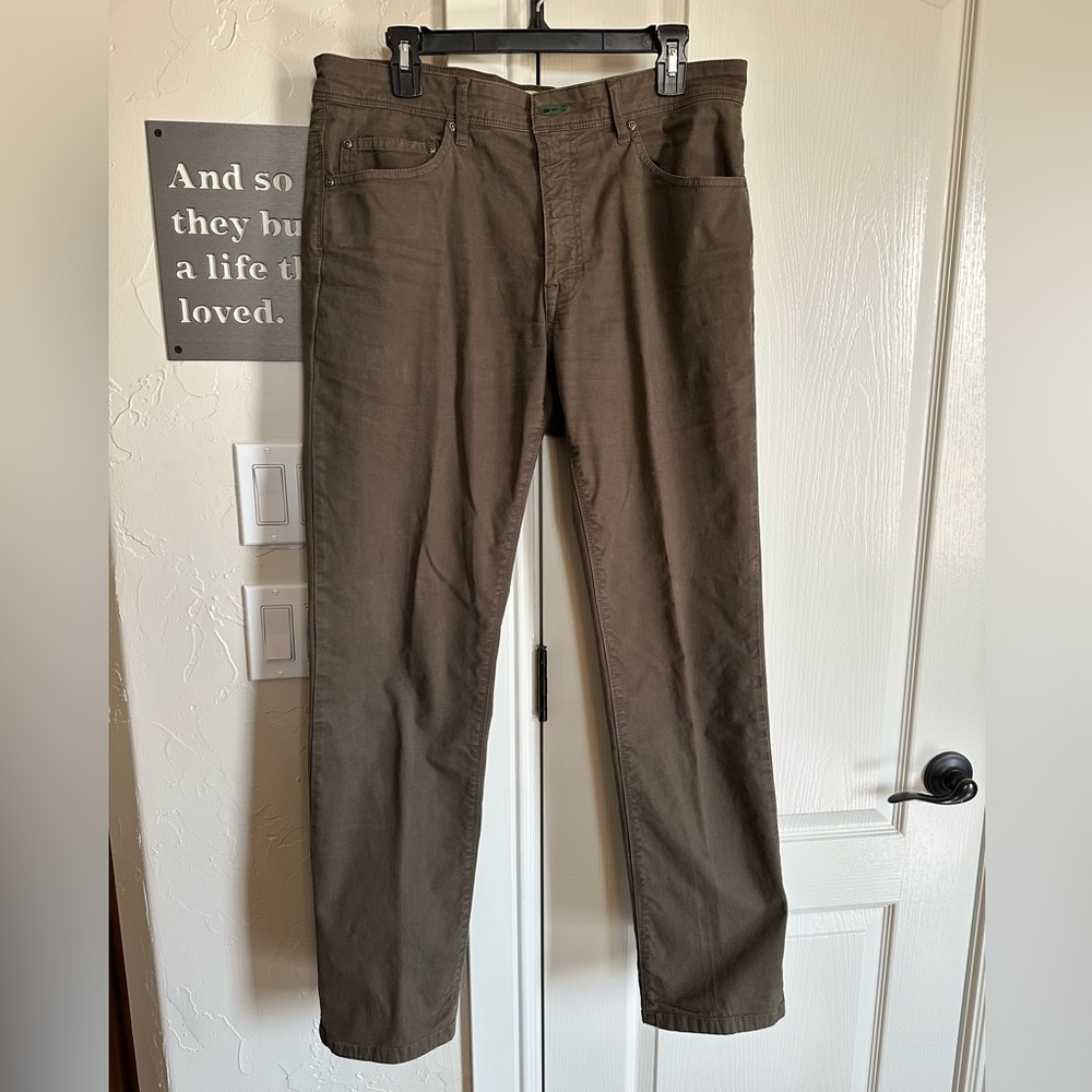 Orvis 5 Pockwt Out of Office pants